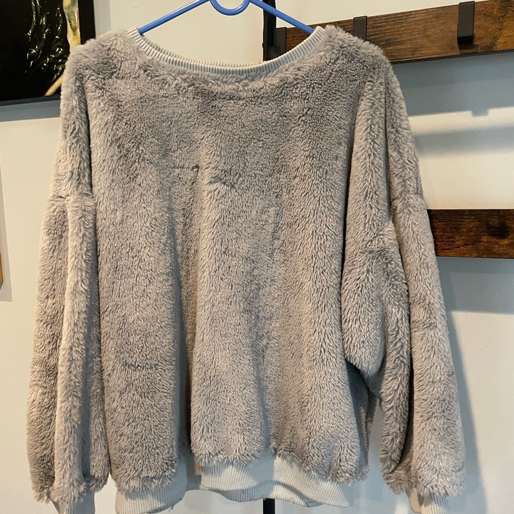 Fuzzy Oversized Crewneck